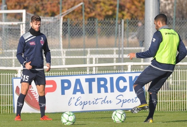 Piškvorky a futbal? Zaujímavý nápad